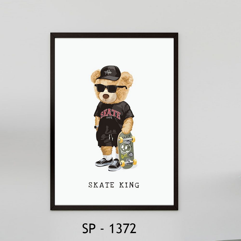 תמונת קנבס לנוער דובי מצויר עם סקייטבורד SKATE KING